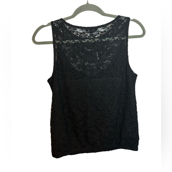 Nwt Express Black Lace Crochet Sleeveless Blouse - Picture 2 of 5